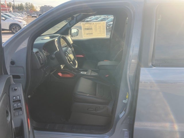 2026 Nissan Frontier PRO-4X PREMIUM, CONVENIENCE, TOW PACKAGE