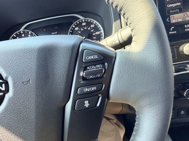 2026 Nissan Frontier SV DARK ARMOR, CONVENIENCE PACKAGE