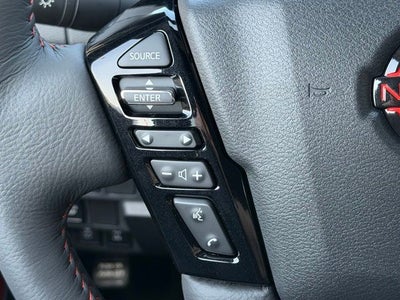 2026 Nissan Frontier PRO-4X PREMIUM PACKAGE