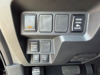 2026 Nissan Frontier PRO-4X PREMIUM PACKAGE