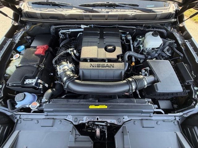 2026 Nissan Frontier PRO-4X PREMIUM PACKAGE