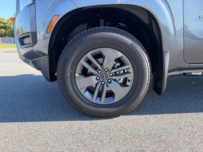 2027 Nissan Frontier SV