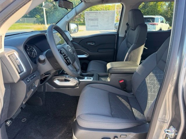 2027 Nissan Frontier SV