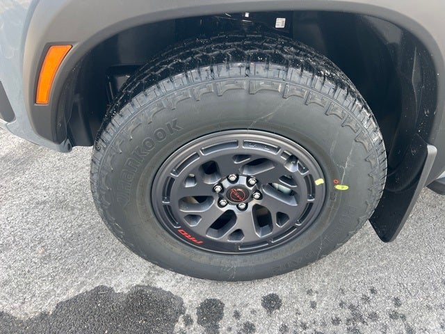 2026 Nissan Frontier PRO-4X PREMIUM, CONVENIENCE PACKAGE