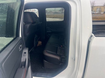 2026 Nissan Frontier PRO-4X PREMIUM, CONVENIENCE, TOW PACKAGE