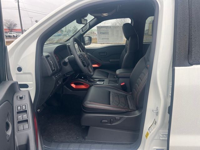 2026 Nissan Frontier PRO-4X PREMIUM, CONVENIENCE, TOW PACKAGE