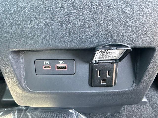 2026 Nissan Frontier PRO-4X PREMIUM PACKAGE