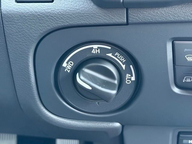 2026 Nissan Frontier PRO-4X PREMIUM PACKAGE