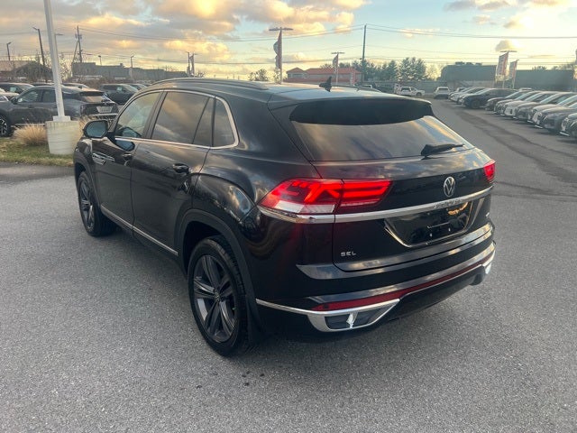 2022 Volkswagen Atlas Cross Sport 2.0T SEL R-Line SEL R-Line