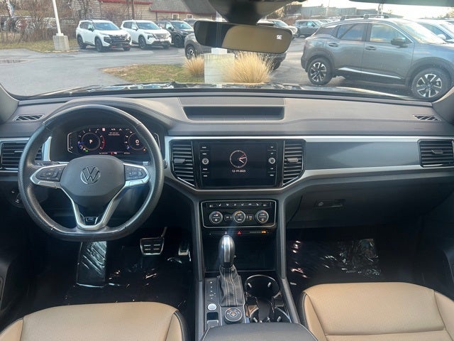 2022 Volkswagen Atlas Cross Sport 2.0T SEL R-Line SEL R-Line