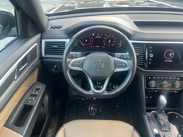 2022 Volkswagen Atlas Cross Sport 2.0T SEL R-Line SEL R-Line
