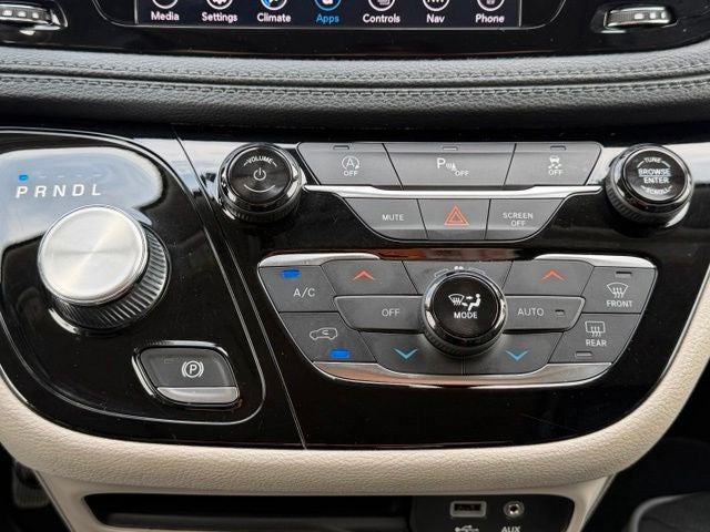 2020 Chrysler Pacifica Limited