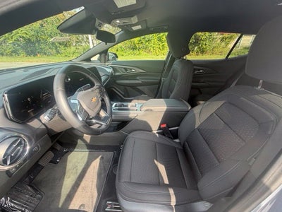 2025 Chevrolet Equinox EV LT