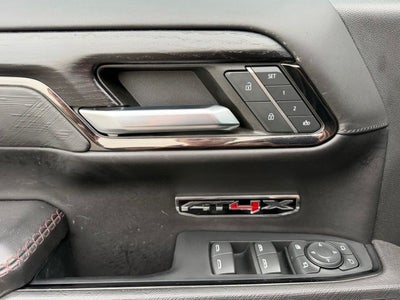 2023 GMC Sierra 1500 AT4X