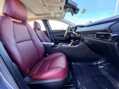 2022 Mazda Mazda3 Sedan Carbon Edition