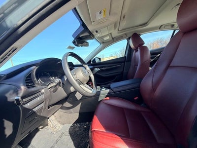 2022 Mazda Mazda3 Sedan Carbon Edition