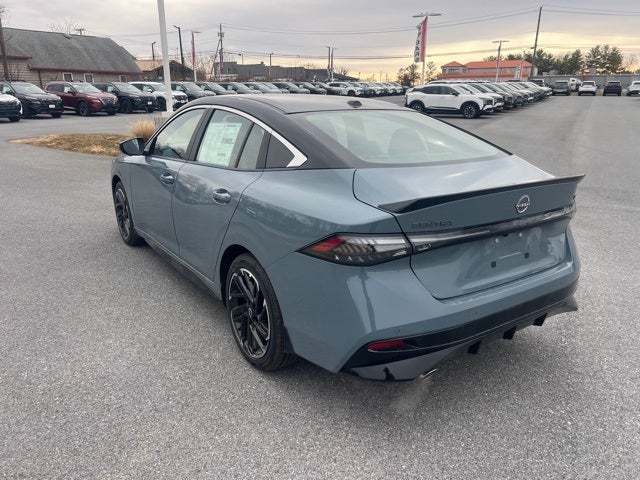 2026 Nissan Sentra SR PREMIUM, MOONROOF, ALL WEATHER, FLOOR MAT PACKAGE