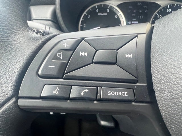 2025 Nissan Versa 1.6 S TRUNK PACKAGE