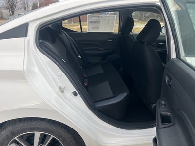 2025 Nissan Versa 1.6 SV TRUNK PACKAGE