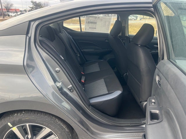 2025 Nissan Versa 1.6 SV TRUNK PACKAGE