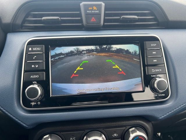 2025 Nissan Versa 1.6 SV