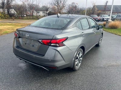 2025 Nissan Versa 1.6 SV TRUNK PACKAGE