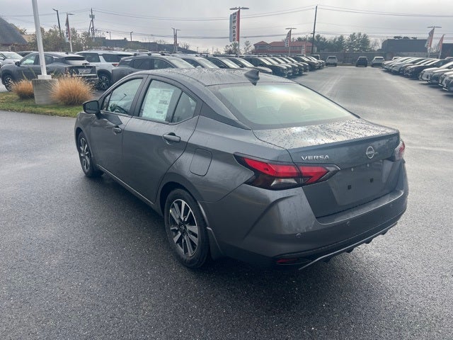 2025 Nissan Versa 1.6 SV TRUNK PACKAGE