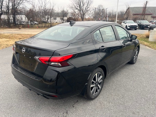 2025 Nissan Versa 1.6 SV TRUNK PACKAGE