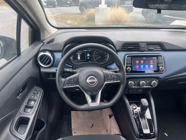 2025 Nissan Versa 1.6 SV TRUNK PACKAGE