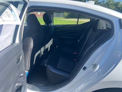 2025 Nissan Versa 1.6 SV TRUNK PACKAGE