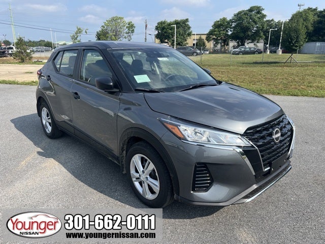 2025 Nissan Kicks Play S