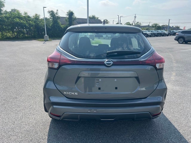 2025 Nissan Kicks Play S