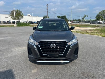 2025 Nissan Kicks Play S