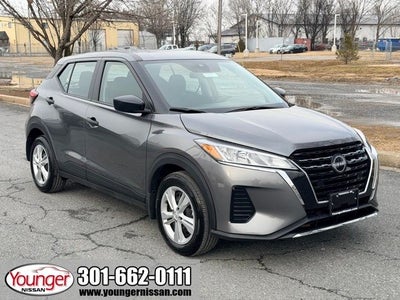 2025 Nissan Kicks Play S