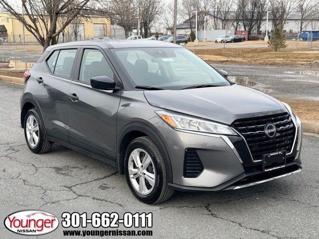 2025 Nissan Kicks Play S