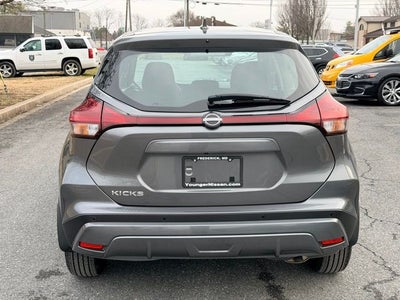 2025 Nissan Kicks Play S