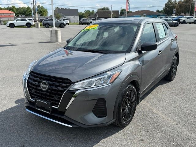 2025 Nissan Kicks Play S