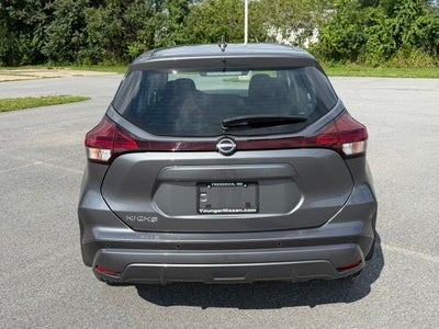 2025 Nissan Kicks Play S