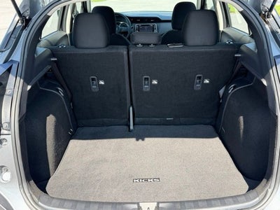 2025 Nissan Kicks Play S