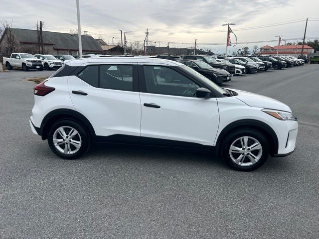 2025 Nissan Kicks Play S