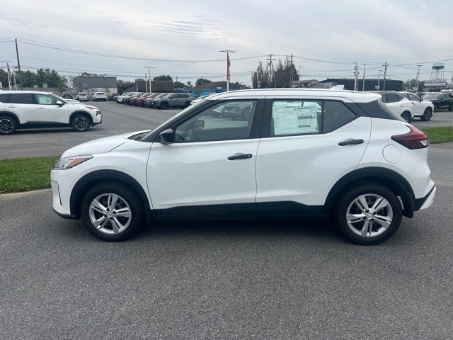 2025 Nissan Kicks Play S