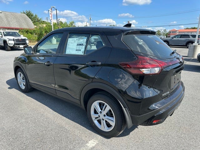 2025 Nissan Kicks Play S