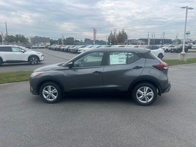 2025 Nissan Kicks Play S