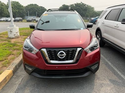 2019 Nissan Kicks SR