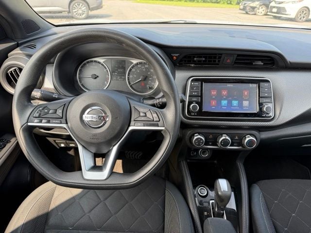 2019 Nissan Kicks S