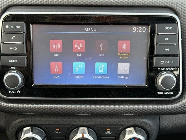2019 Nissan Kicks S