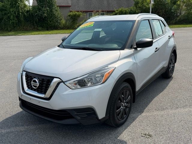2019 Nissan Kicks S