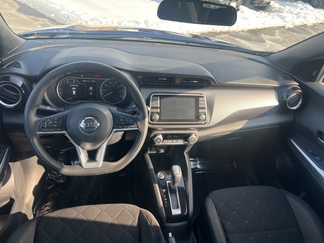 2020 Nissan Kicks SV