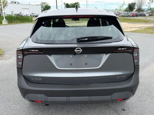 2026 Nissan Kicks S