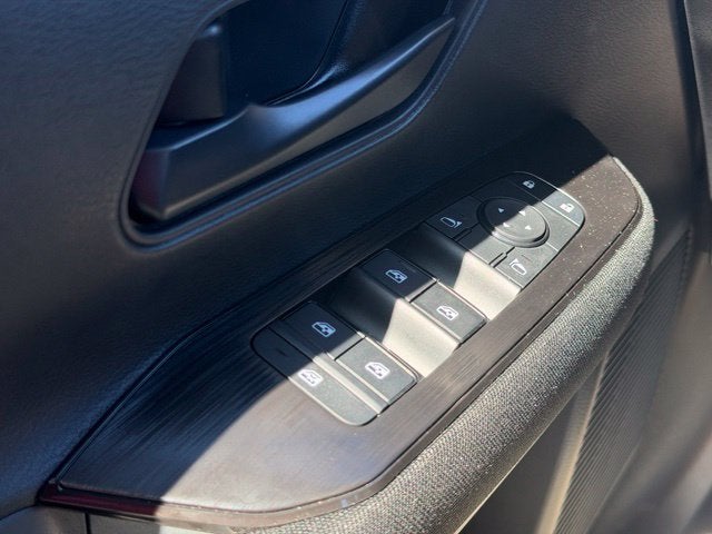 2027 Nissan Kicks S